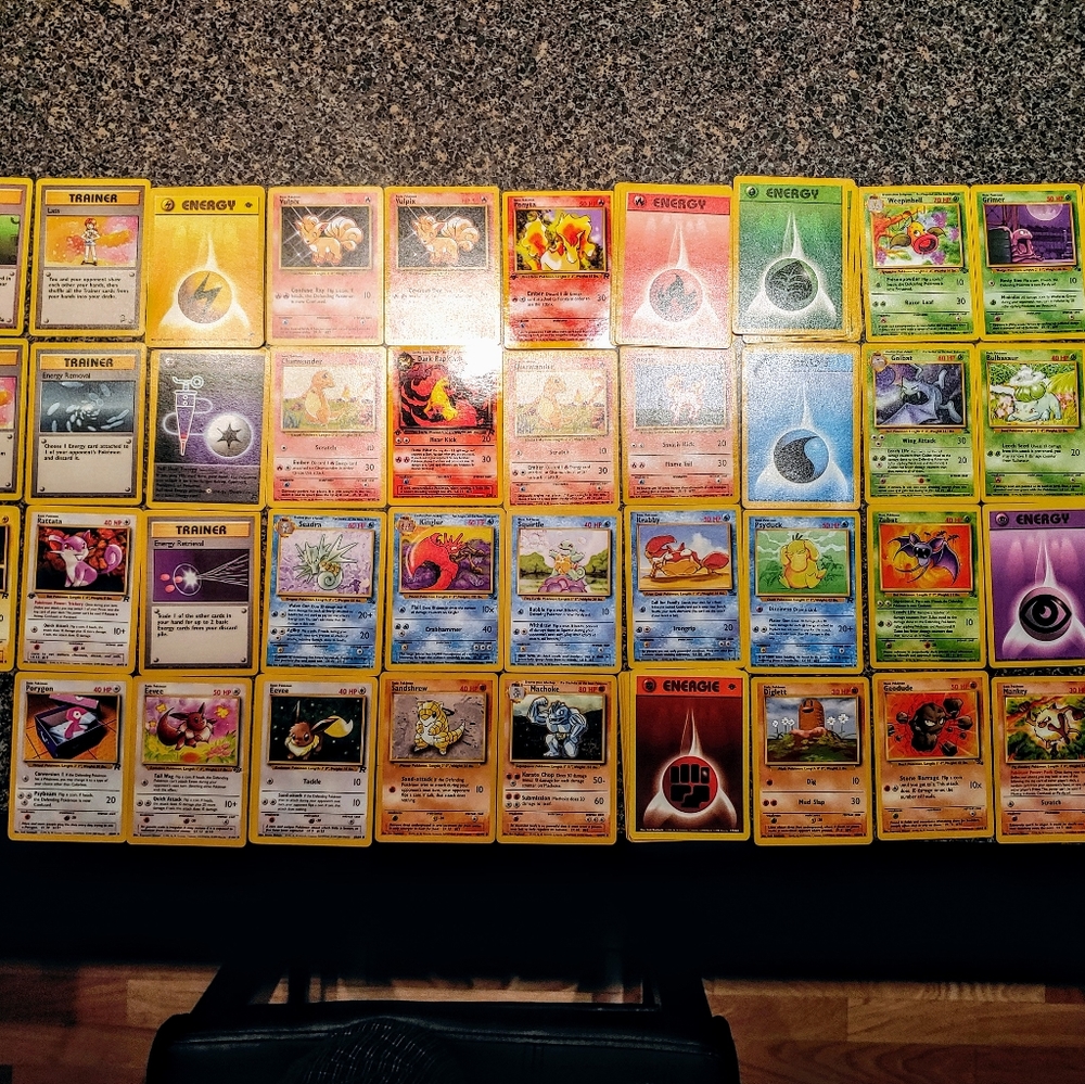 1995-1999 50 cards Pokemon vintage lot